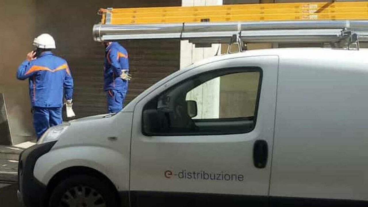 E-distribuzione lavori programmati interruzione energia elettrica